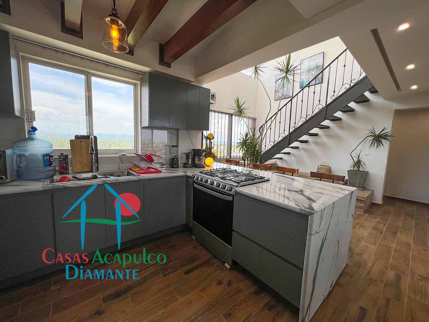 Ocean Crest PH 2 - Cocina 8