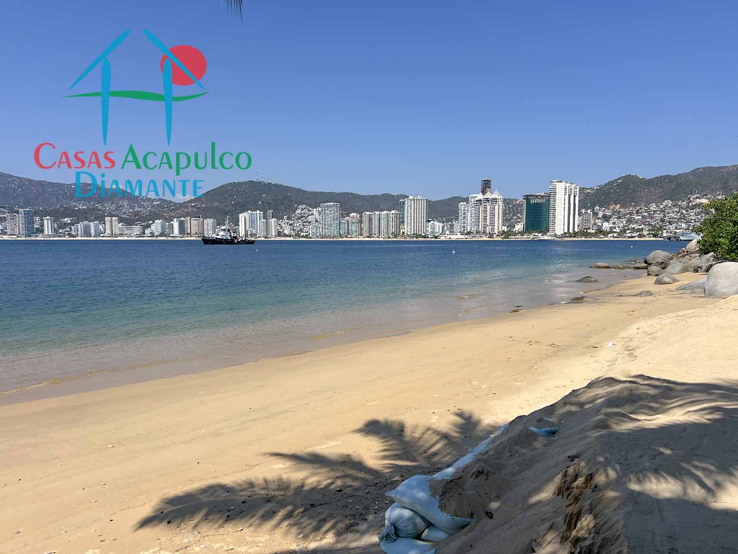 Brisas Guitarrón Villa Karin - Playa privada 18