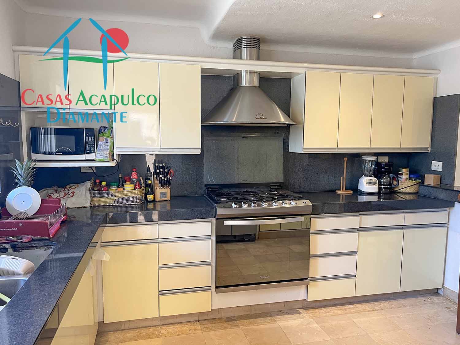 Son Vida Barbados 1 - Cocina 3
