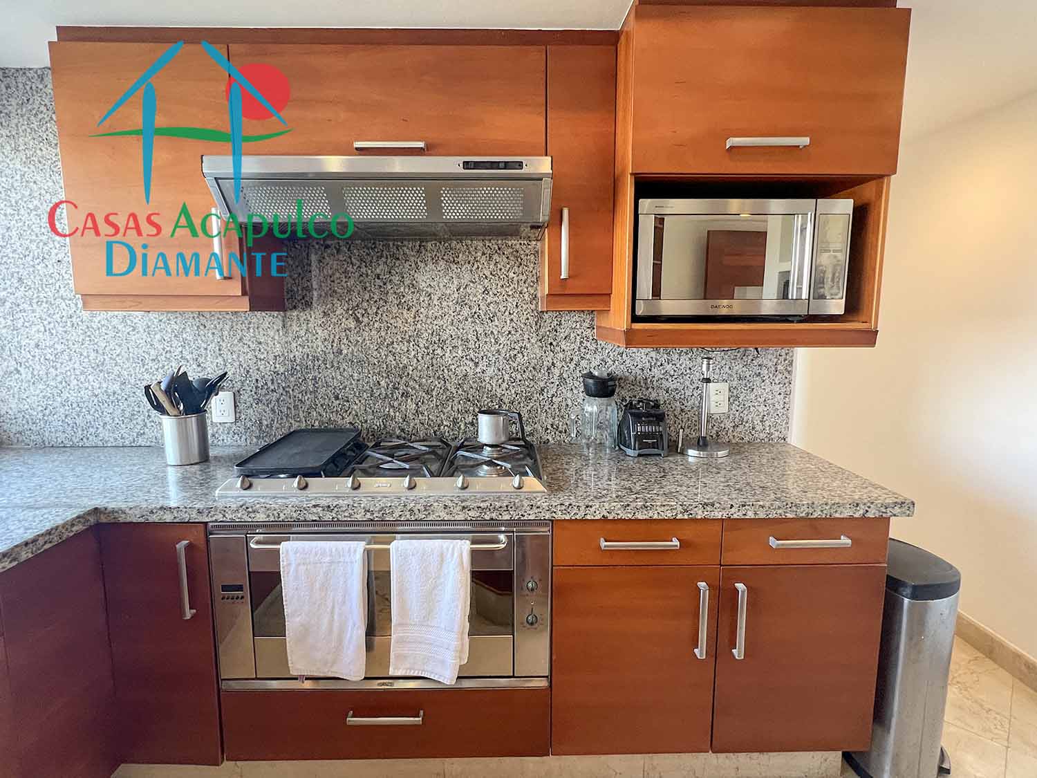 Playamar Diamante T4 1202 - Cocina 6