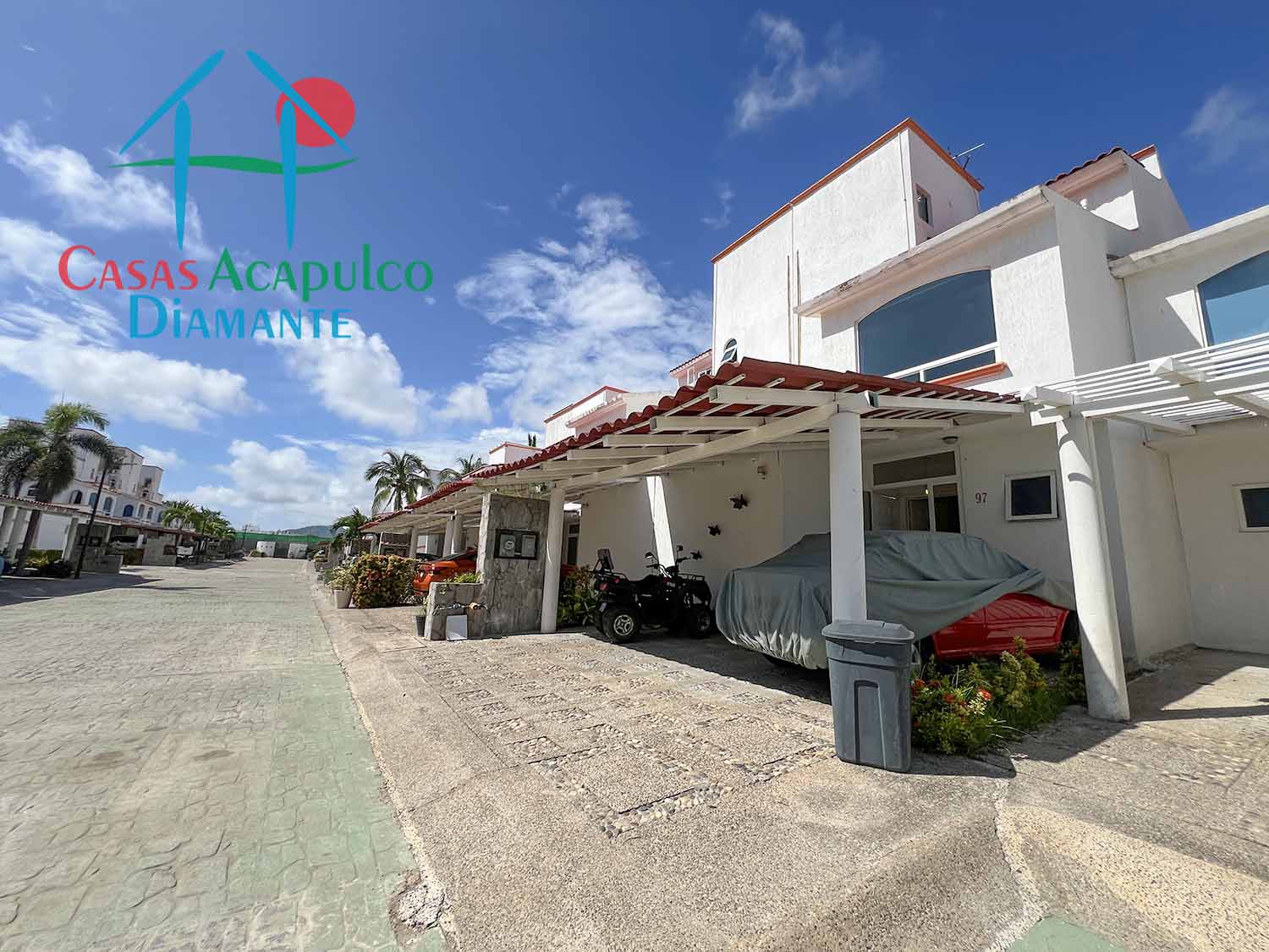 Villas Playa Diamante 97 - Fachada 3