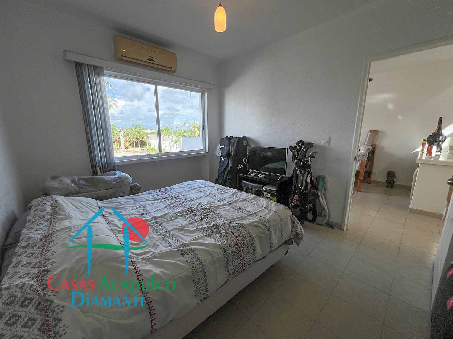 Villas Playa Diamante 97 - Recámara uno 1