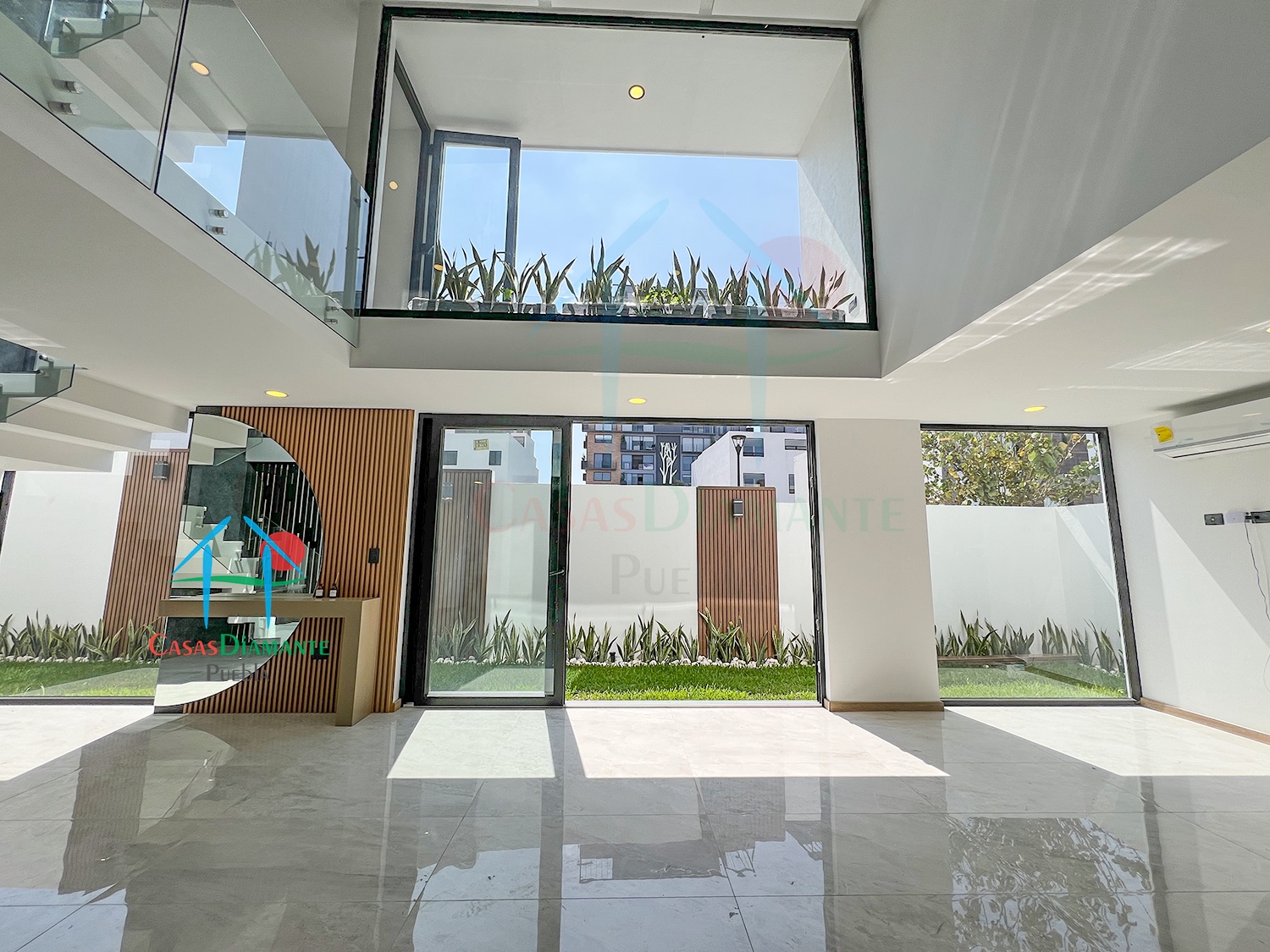 Punta Cascatta Casa Obsidiana