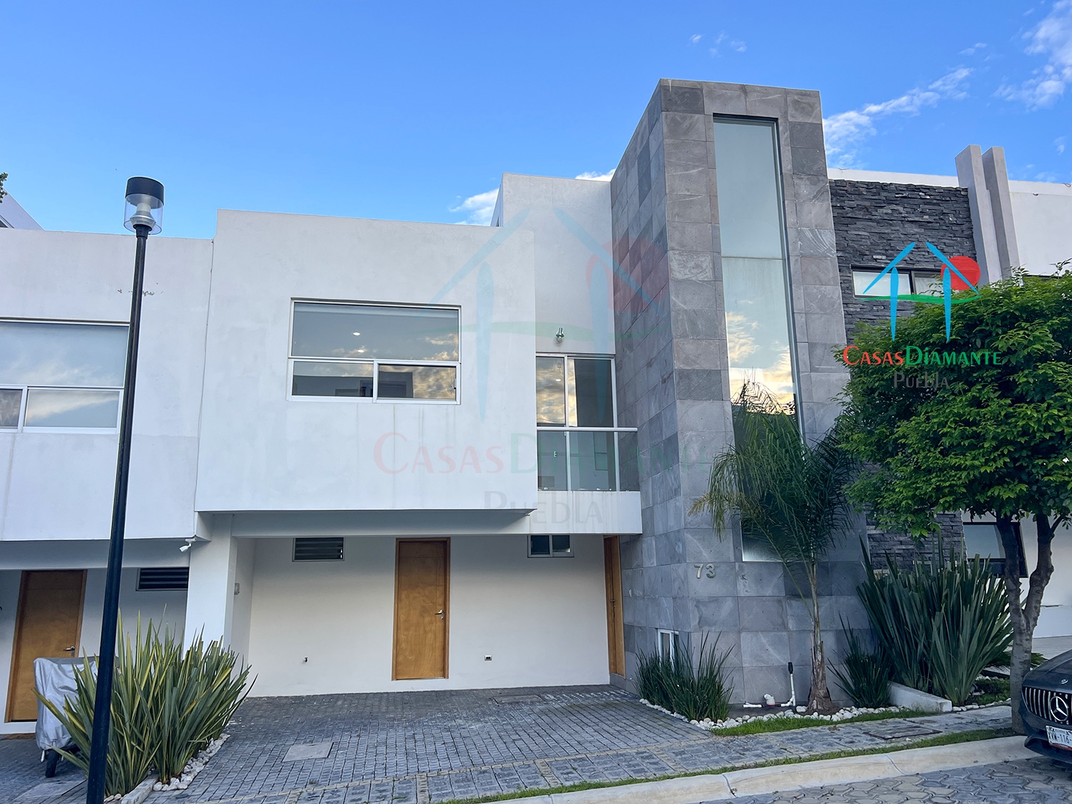 Parque Aguascalientes Casa Laurel - Fachada 2