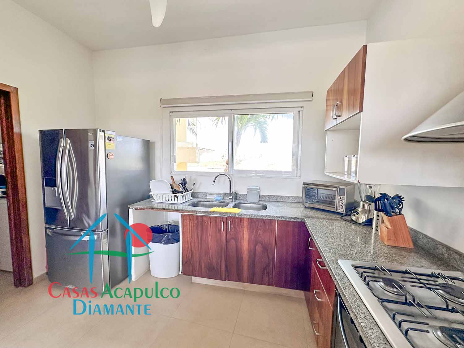Pacífico Diamante Quilla 102 - Cocina 5