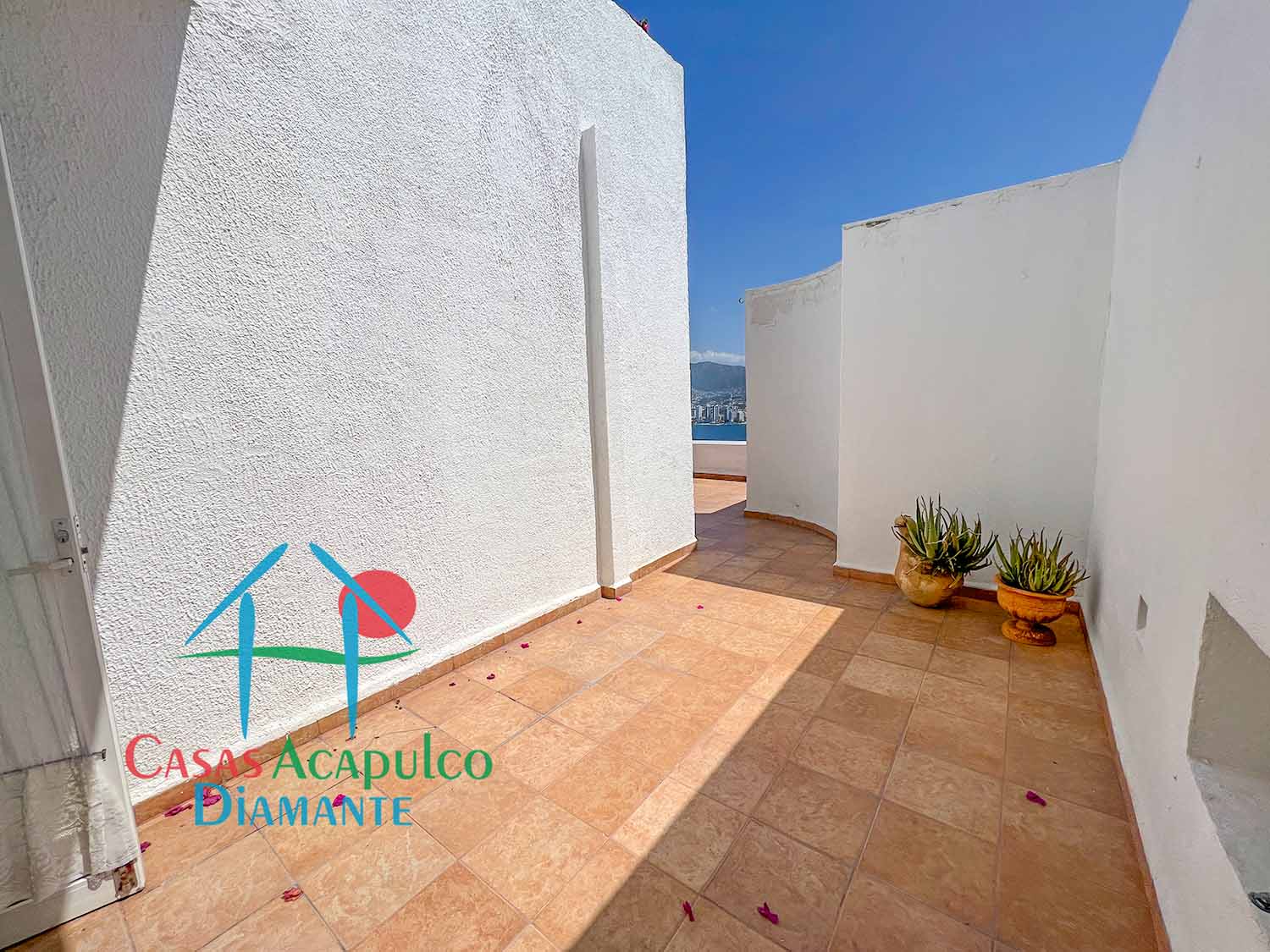 Brisas Diamante suite 74 - Acceso 3