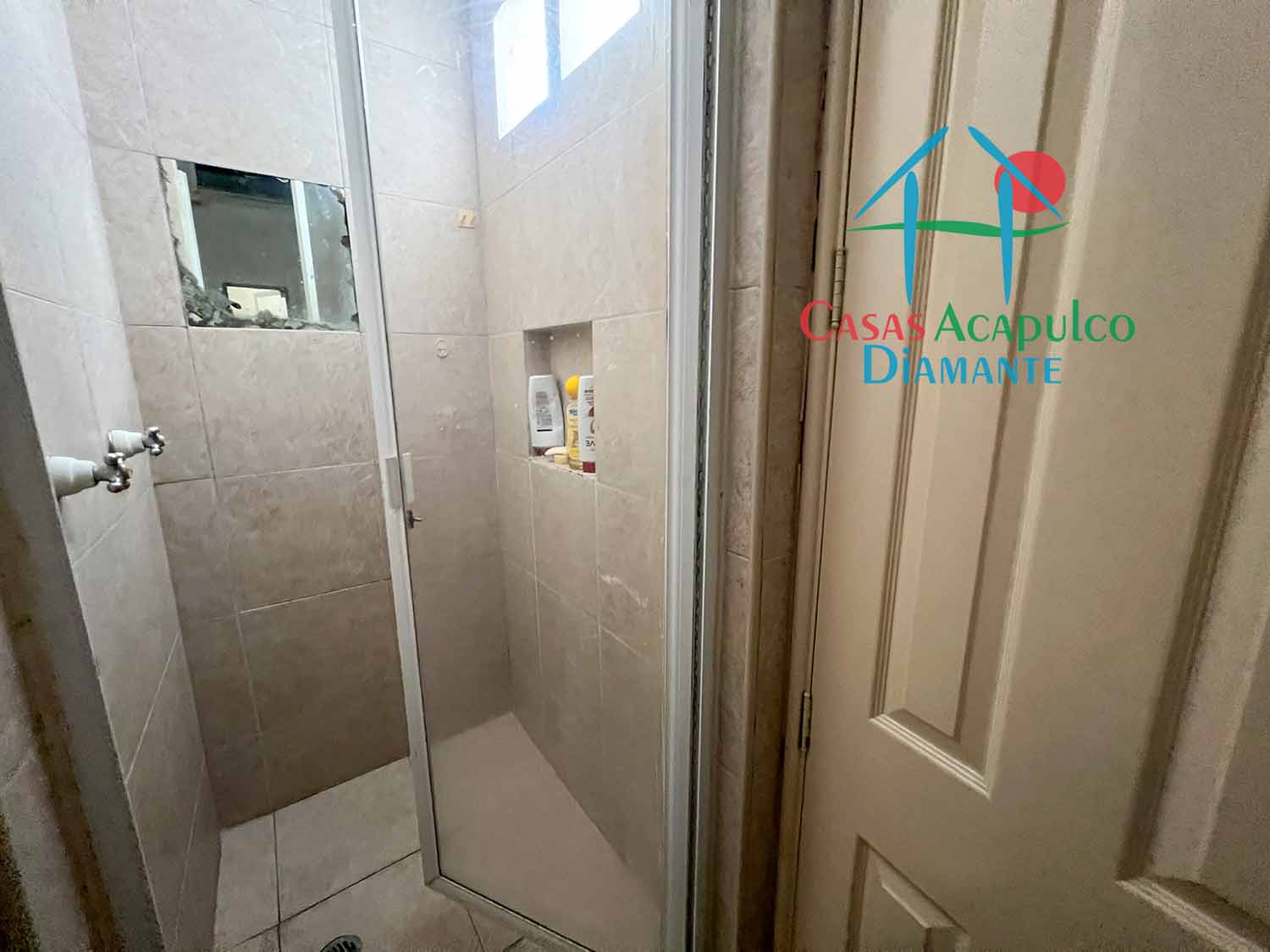 Brisas Diamante suite 74 - Baño 4