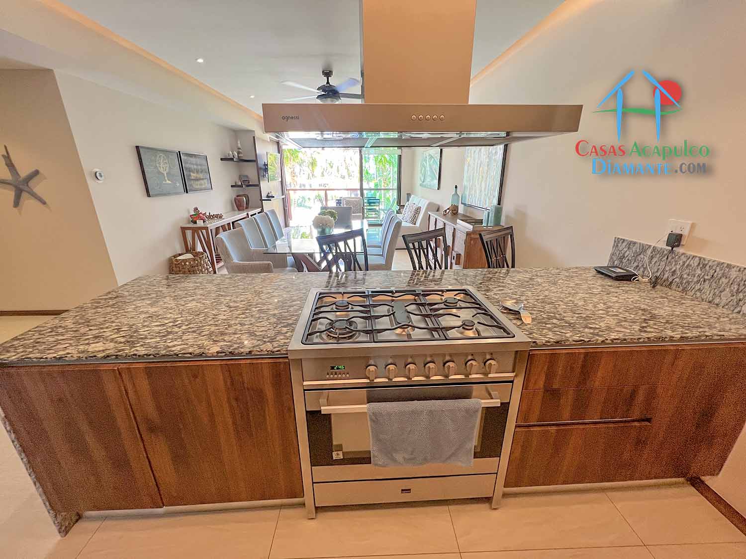 La Isla Fiji Y2 - Cocina 6