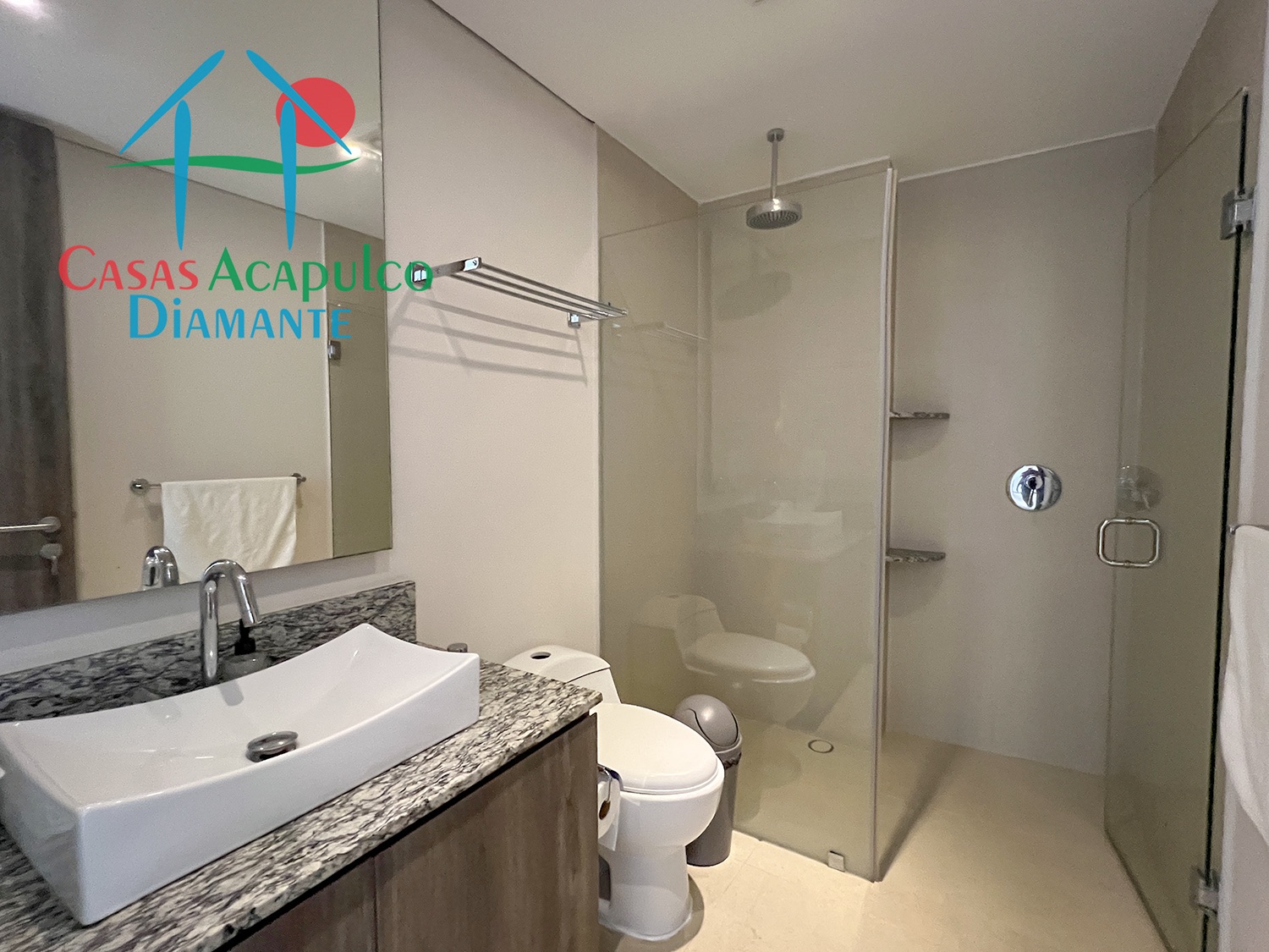 La Isla Java E PH - Baño completo 1