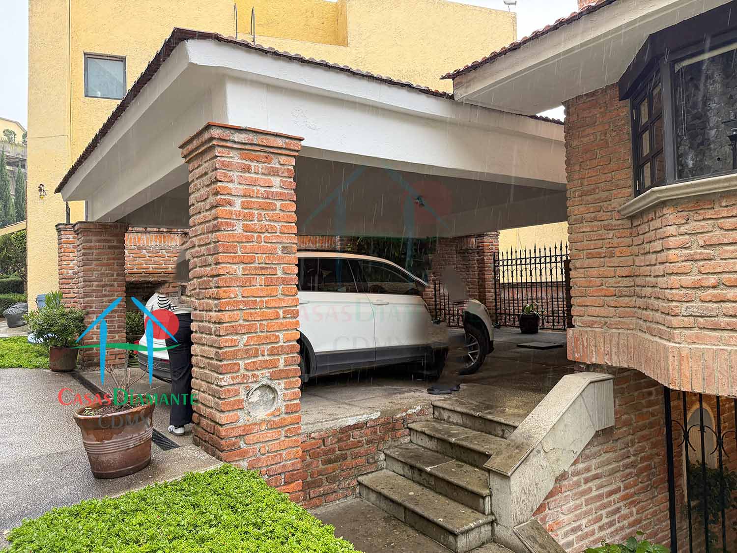 Interlomas Casa Rubén AB - Estacionamiento 3
