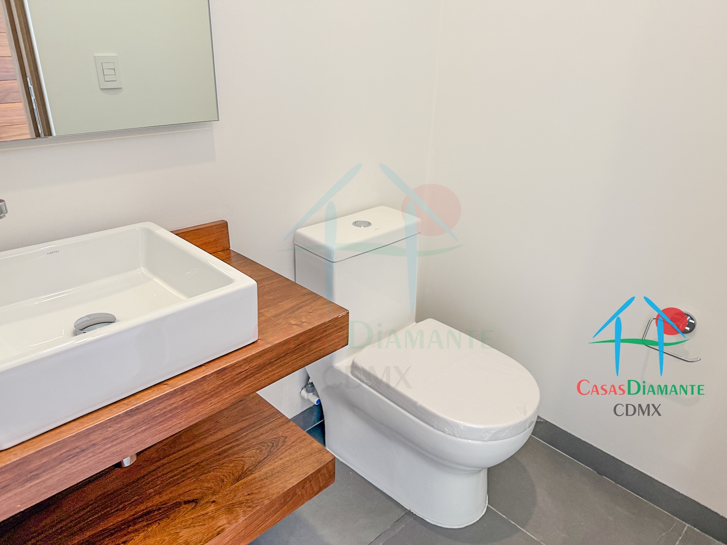 Las Águilas Verdun Casa B - Baño de visitas 2