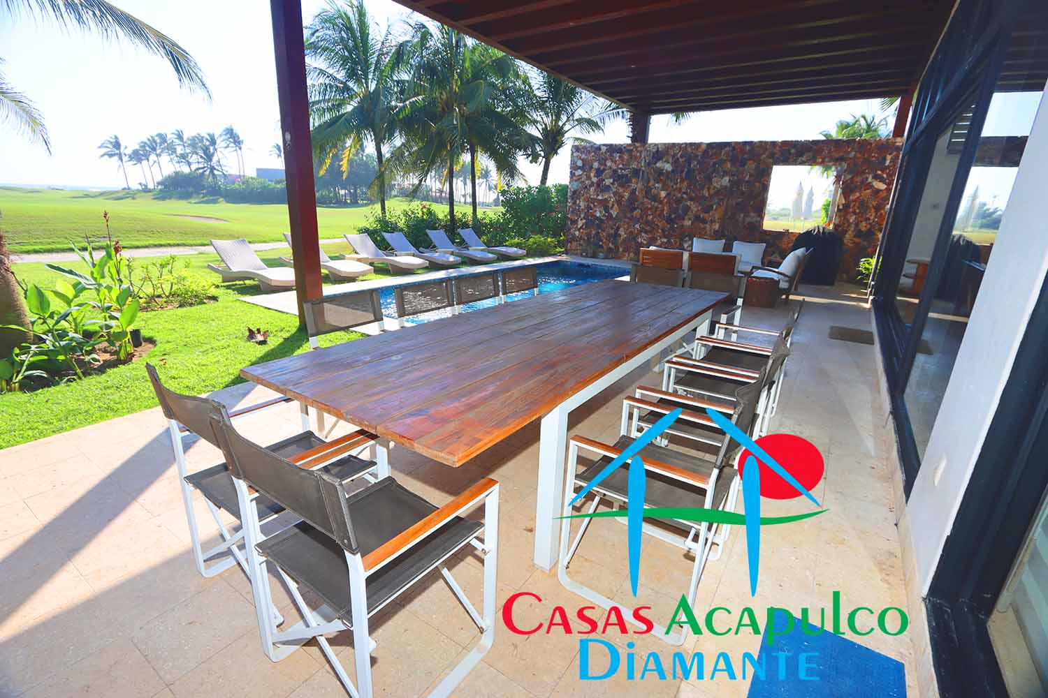 Delta 6 - Terraza, jardín y alberca 2
