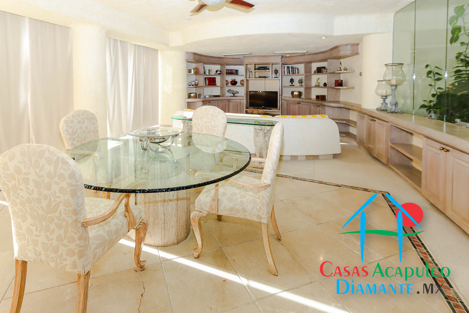 Las Brisas Villa del Sol - Sala de televisión 3