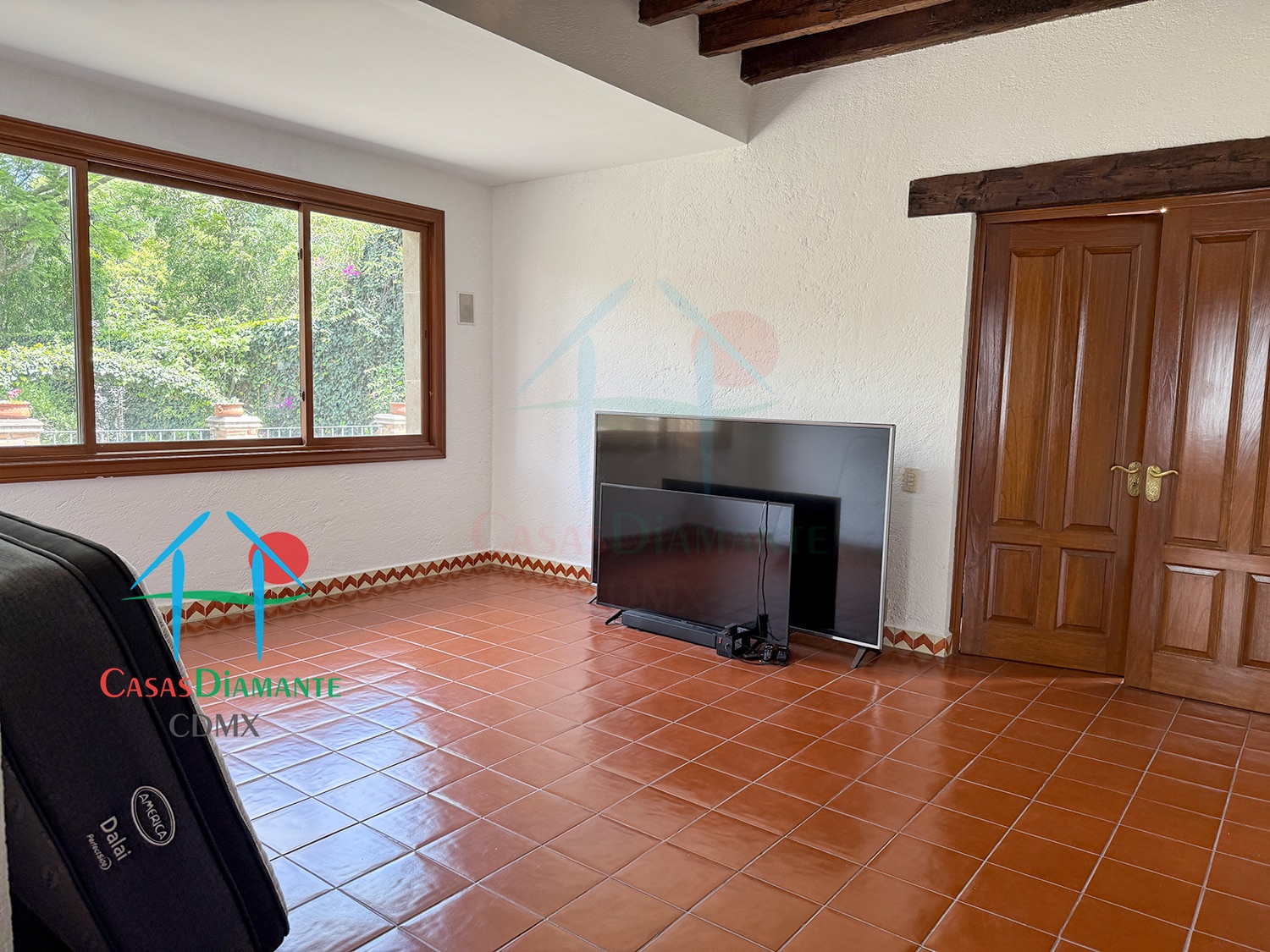 Jardines del Pedregal Casa Rana BEI - Sala 1