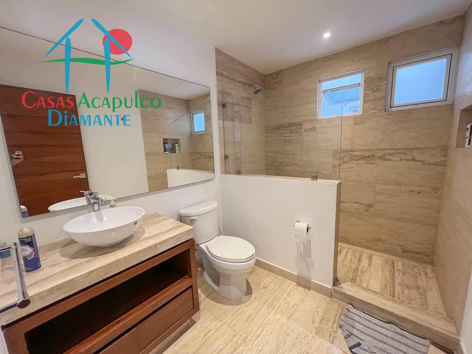 Vidamar Residencial Cluster 3 D 101 - Baño completo en estancia 1