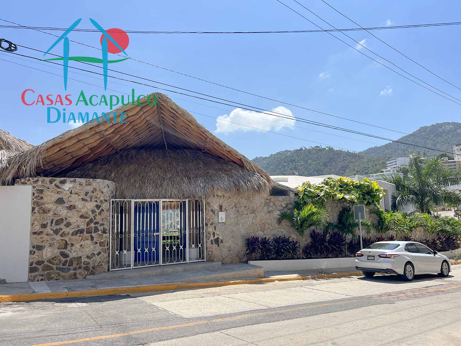 Villa Sahasrara - Fachada 1