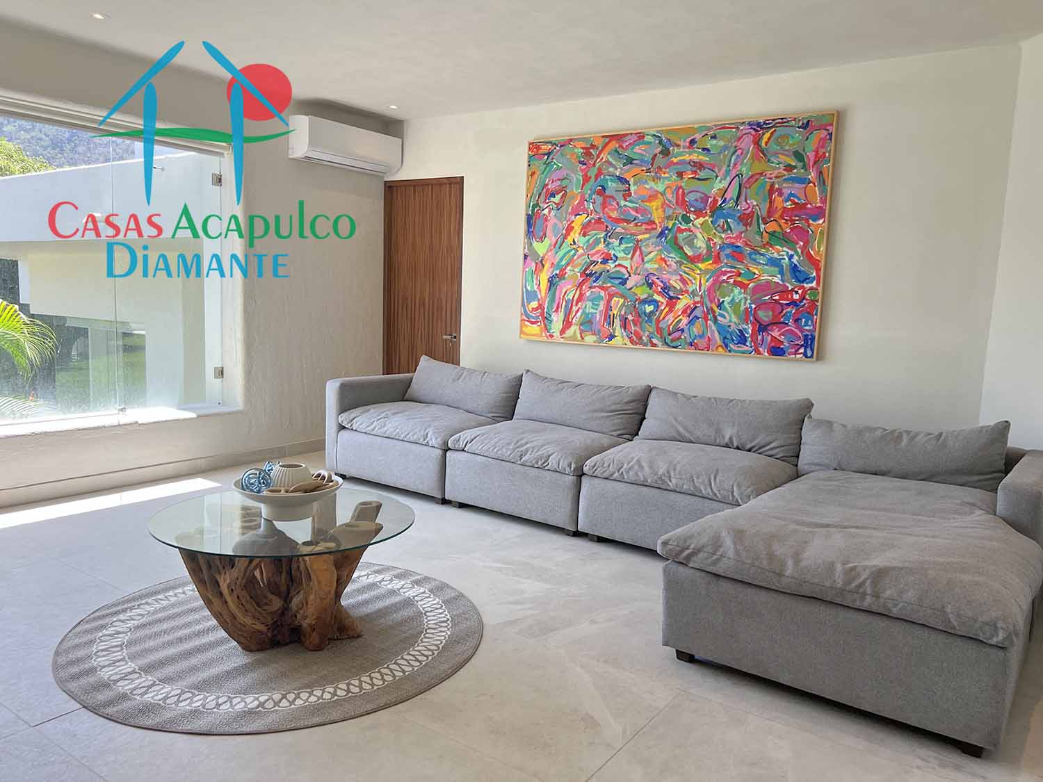Villa Sahasrara - Sala de TV 1
