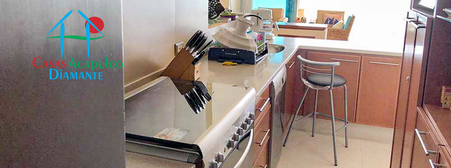 Ocean Front 801 - Cocina 2