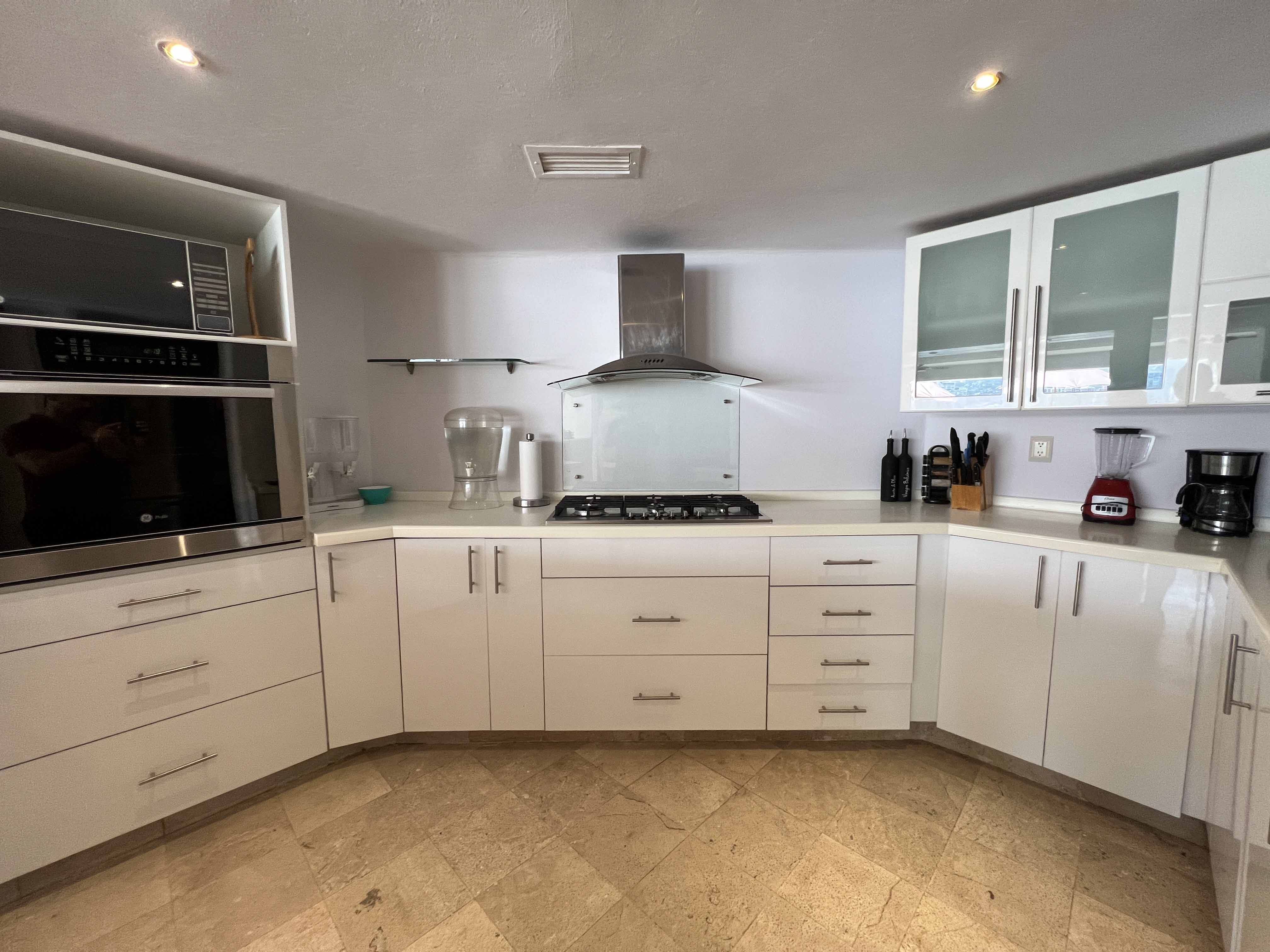 Anchorage 6 - Cocina 8