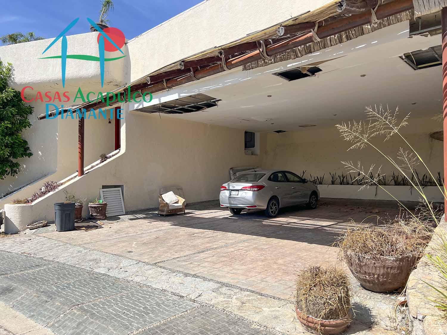 La Cima Casa Capadijos - Estacionamiento después de Otis 2