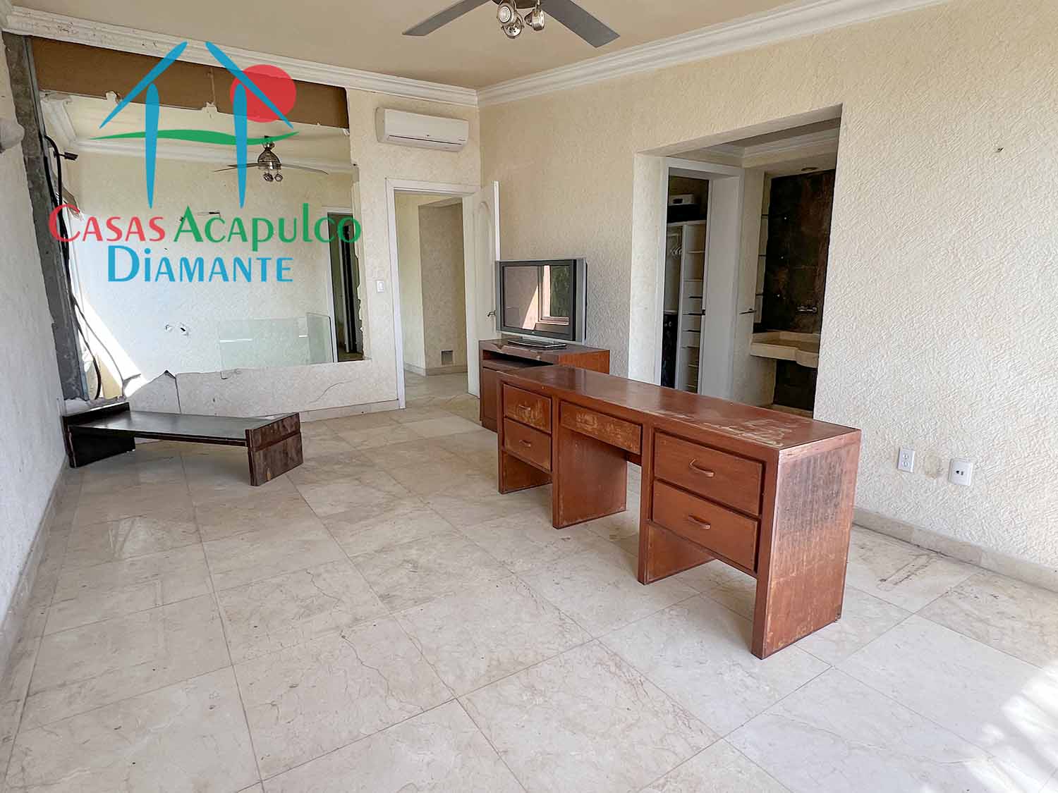La Cima Casa Capadijos - Recámara dos después de Otis 3