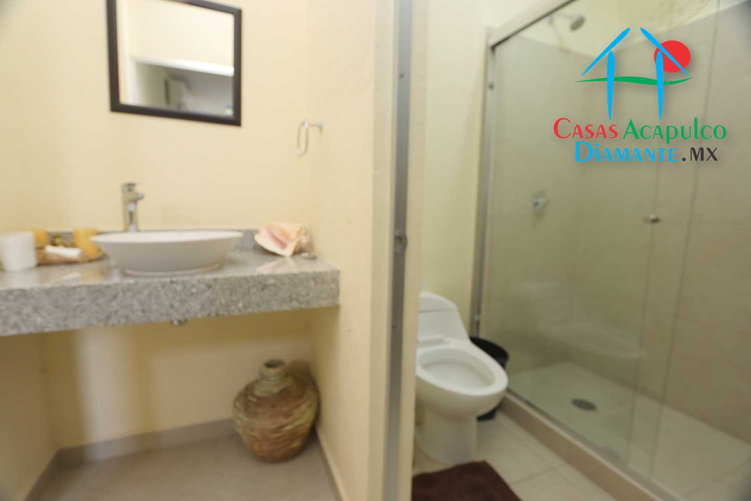 Residencial Terrasol Diamante Sol 219 - Baño en planta baja 1