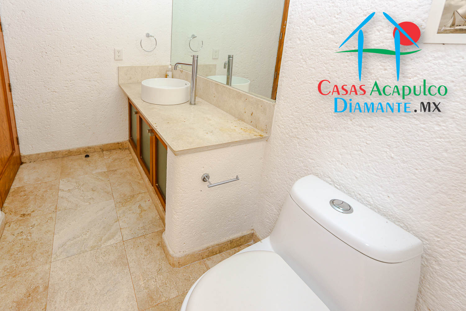 Mares 4 - Baño de visitas 1