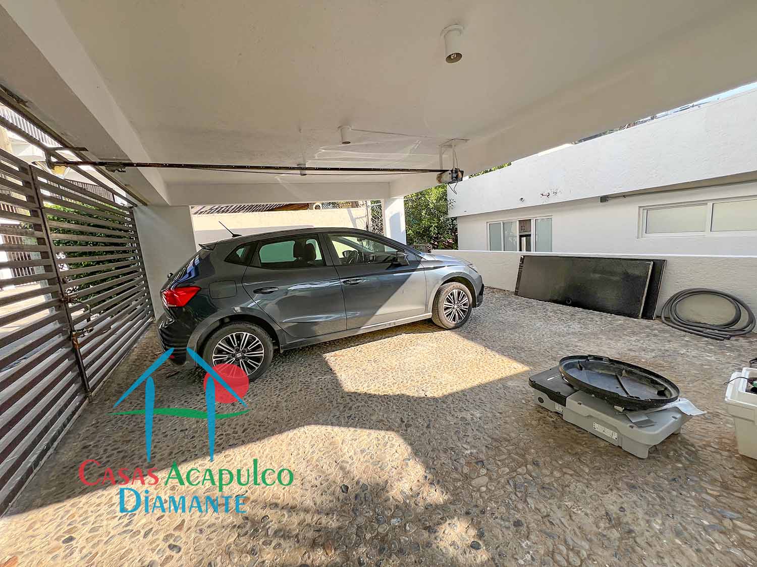 Villa Judith - Estacionamiento 1