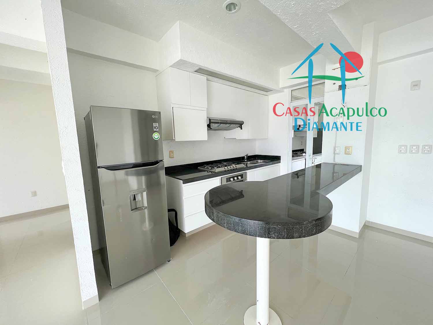 FairView Towers C8 - Cocina 2