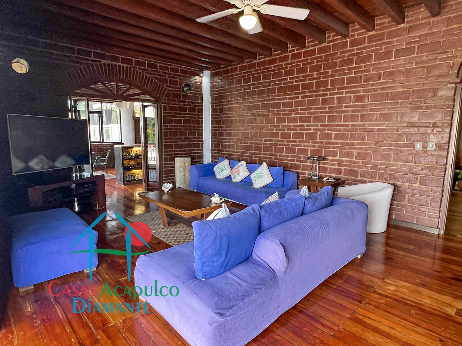 Villa Leonor - Sala de televisión 3