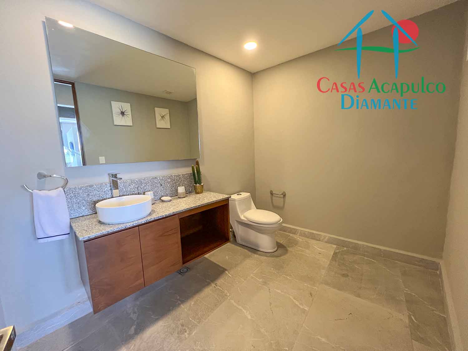 Marelas casa 3 - Baño de visitas 1