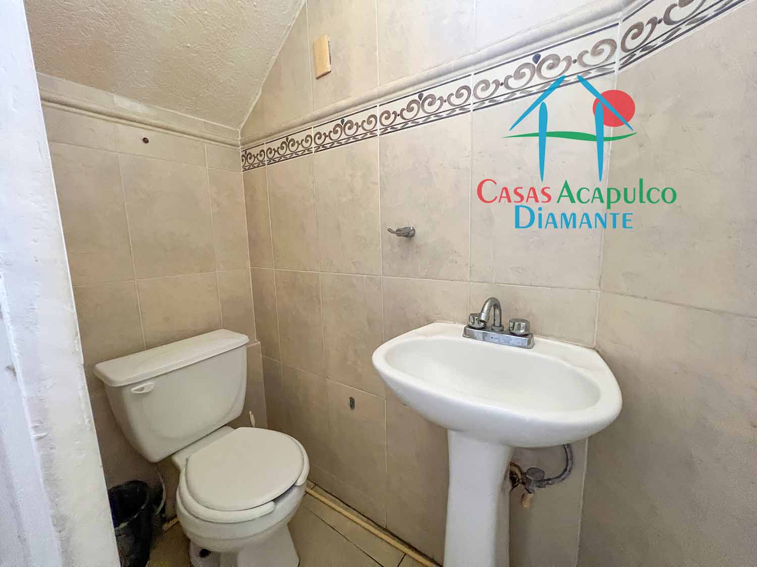 Puente del Mar Star Cliper Casa 10 - Baño de visitas 1