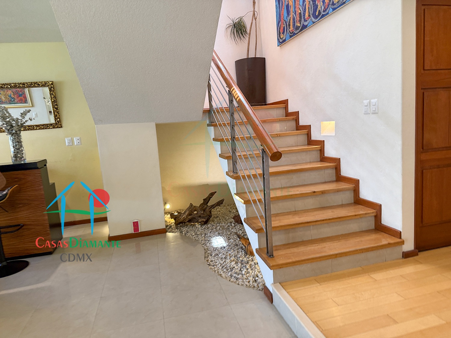 Las Aguilas Casa Iliada F - Escaleras y pasillos 1