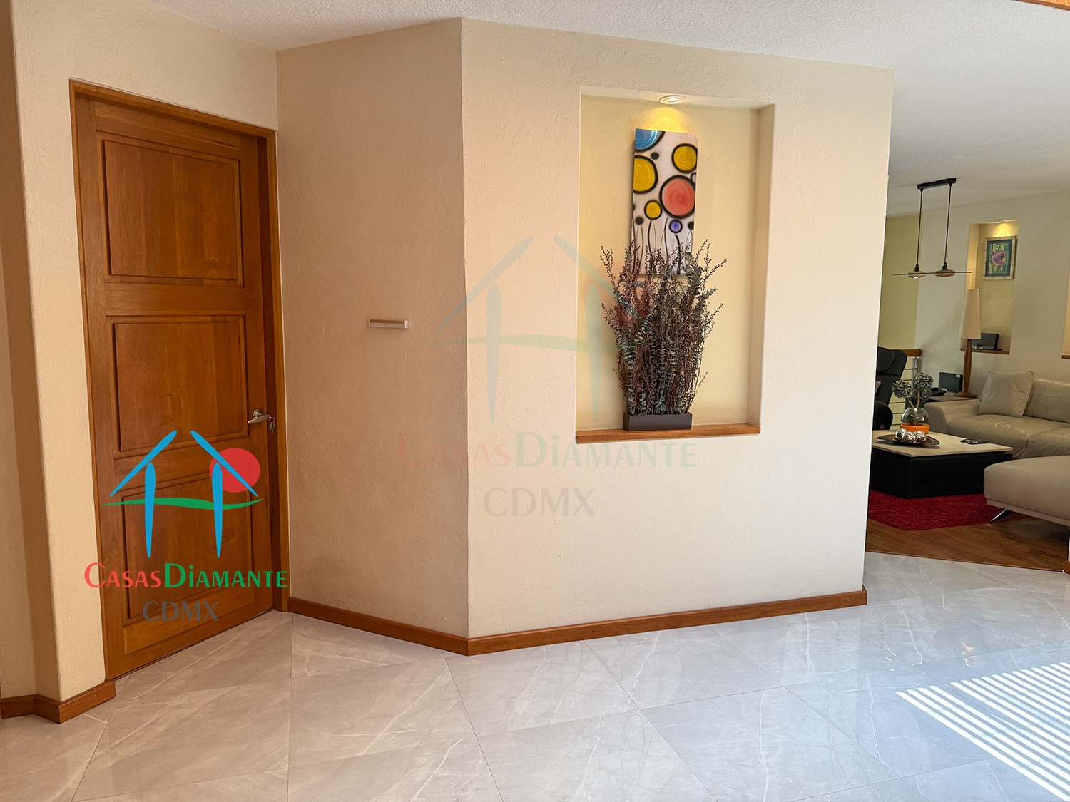 Las Aguilas Casa Iliada F - Escaleras y pasillos 8