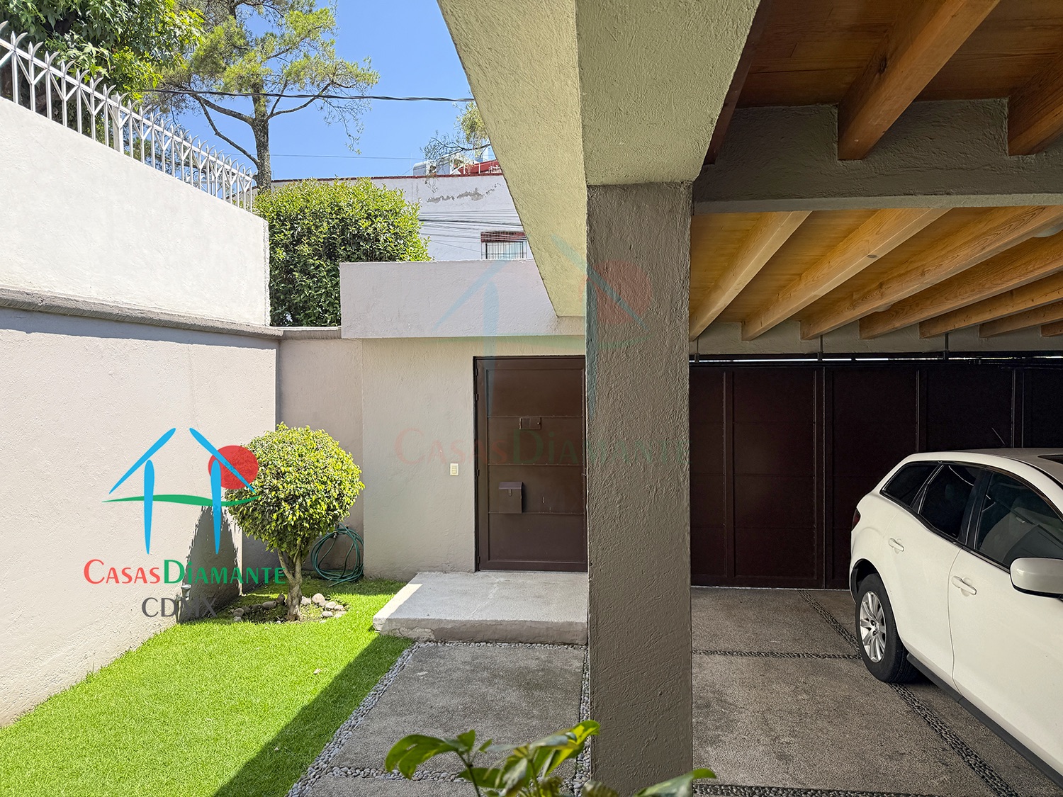 Las Aguilas Casa Iliada F - Estacionamiento 2