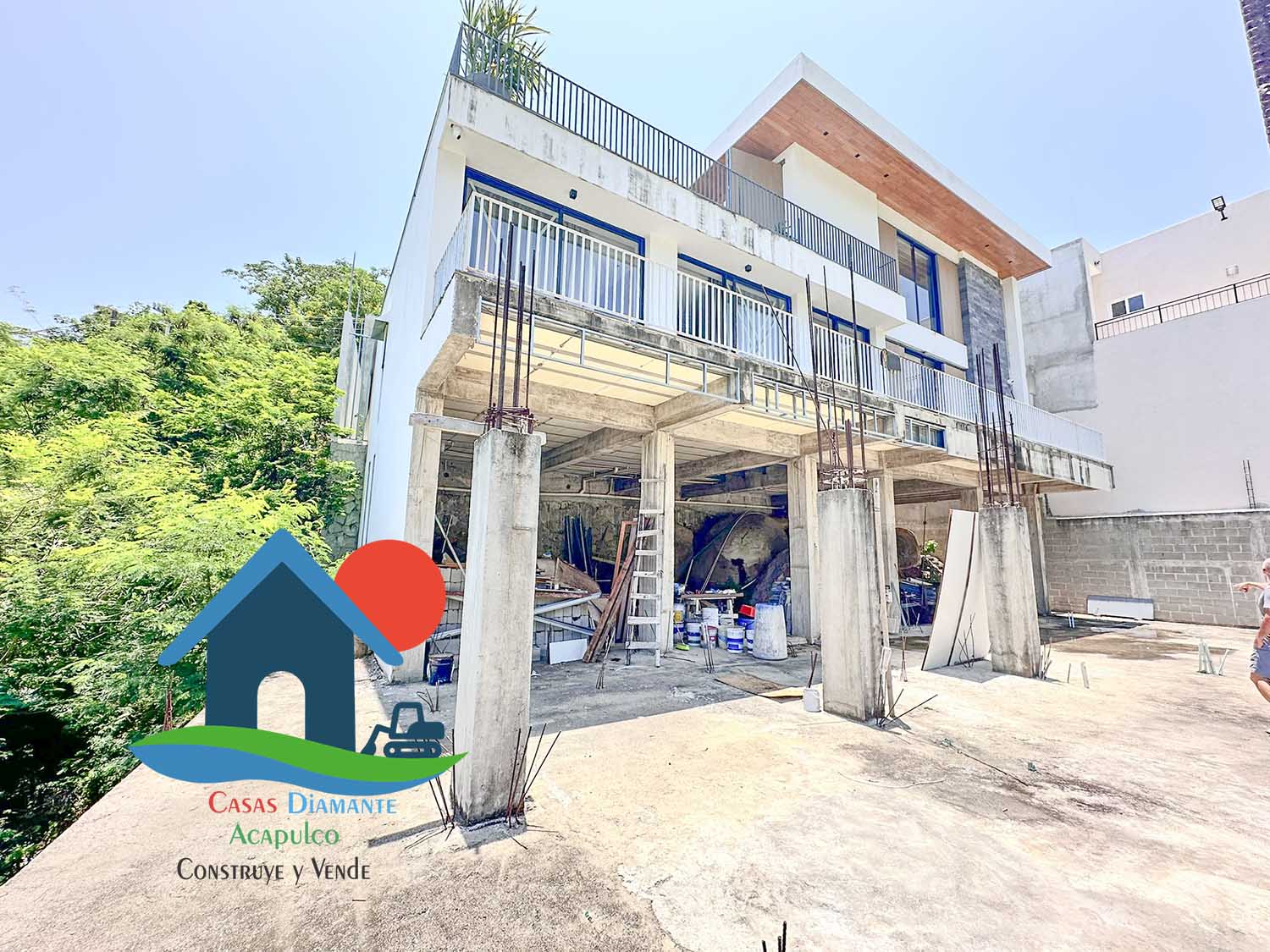 Casa Bruha - Planta en desarrollo 1