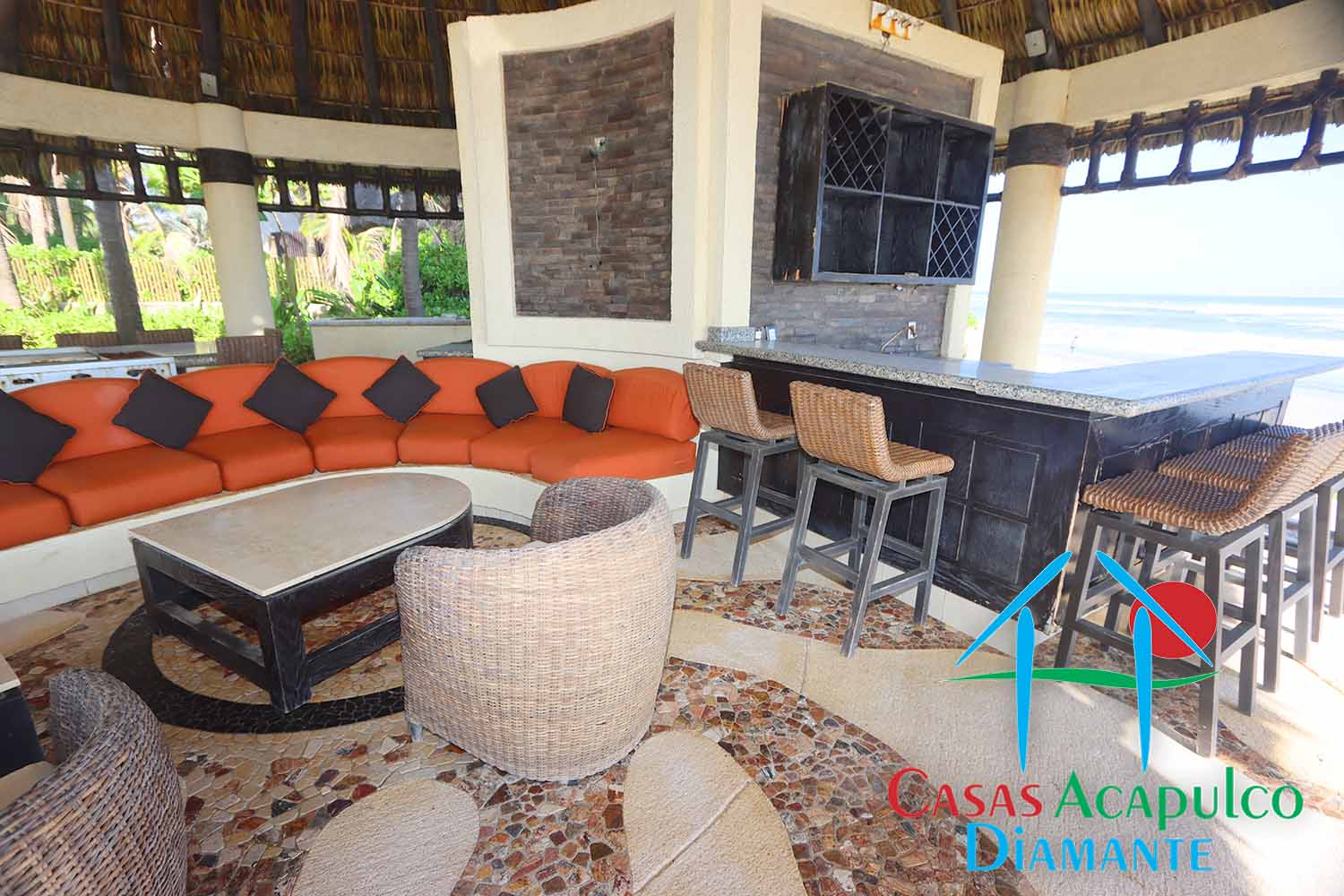 Tres Vidas Villa Universal - Palapa con sala en jardín 4