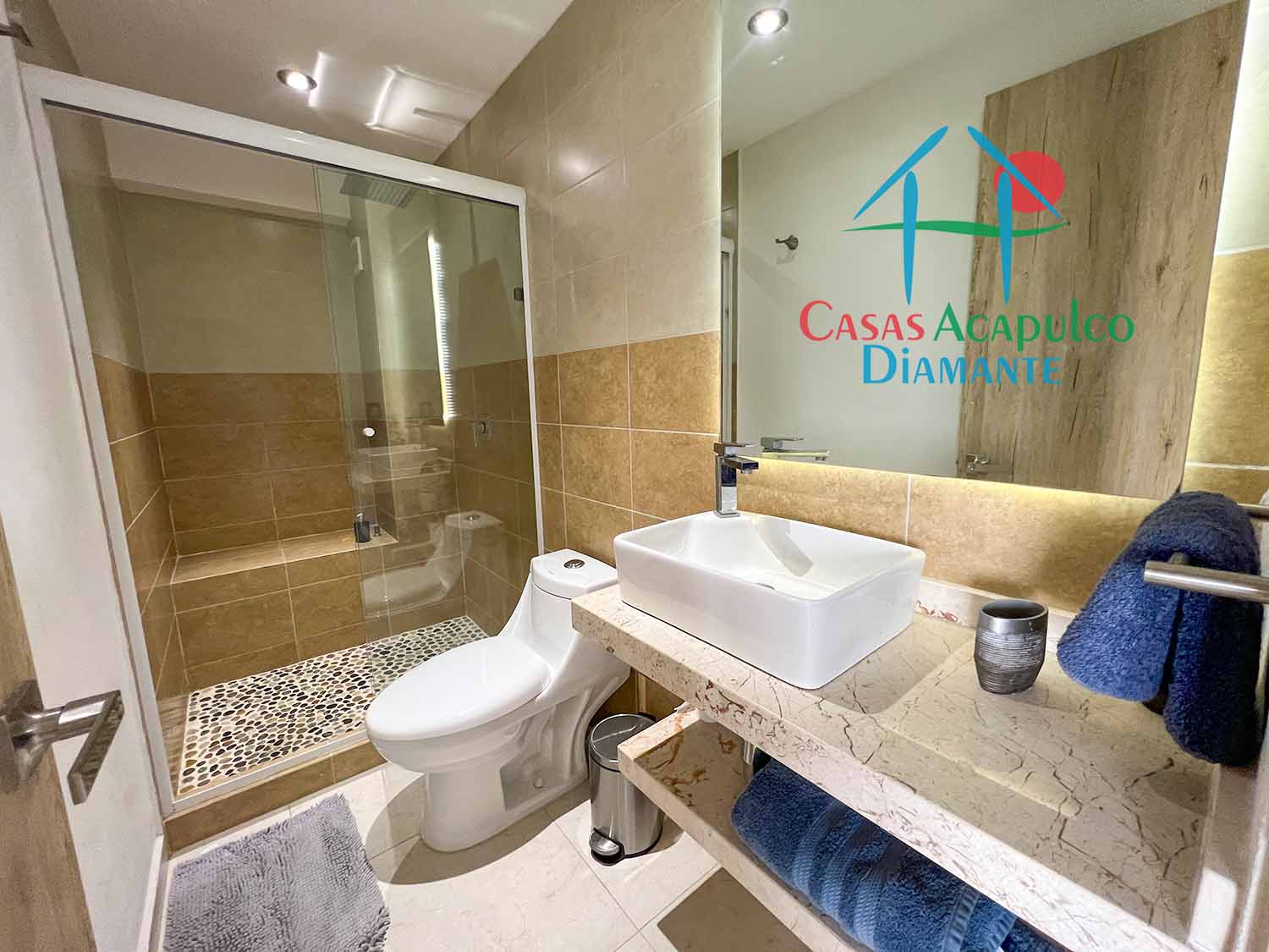 Altamar Residencial Royal PH 2 - Baño completo 1