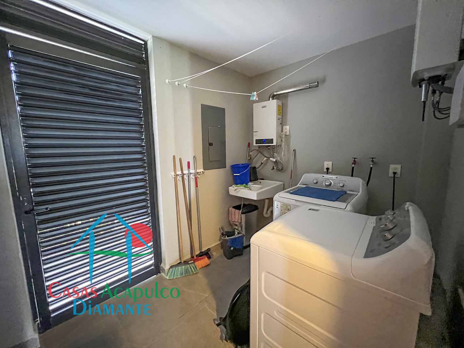 Marelas casa 6 - Lavandería 1