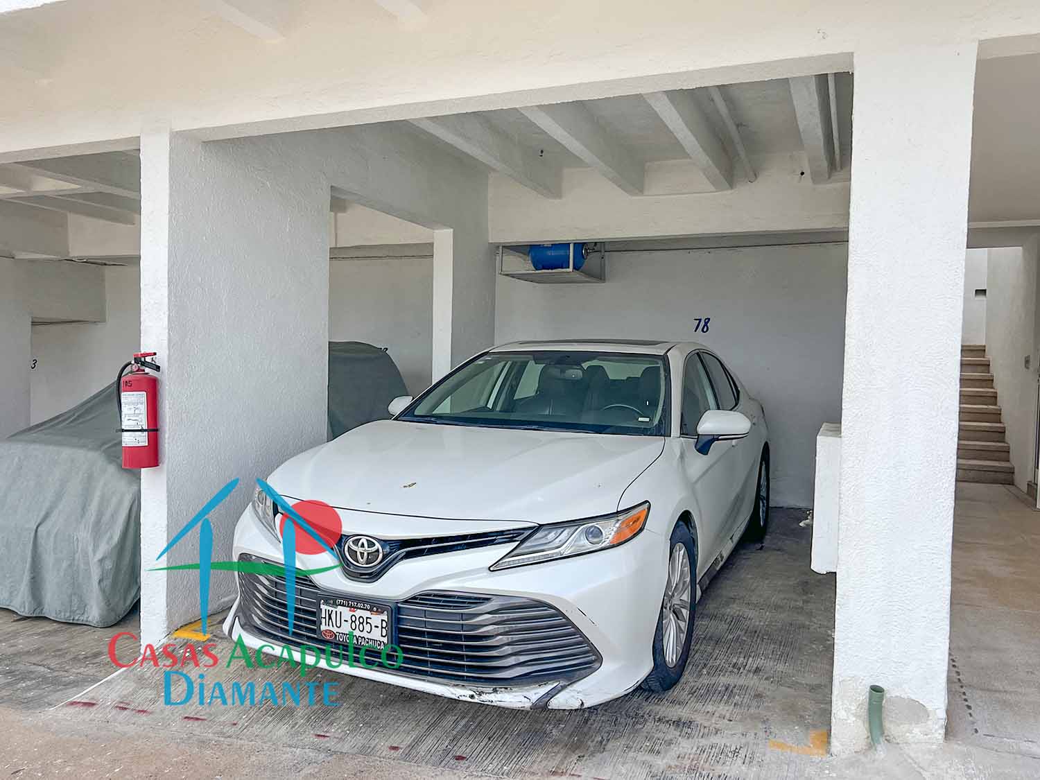 Brisas Diamante villa 78 - Estacionamiento 1