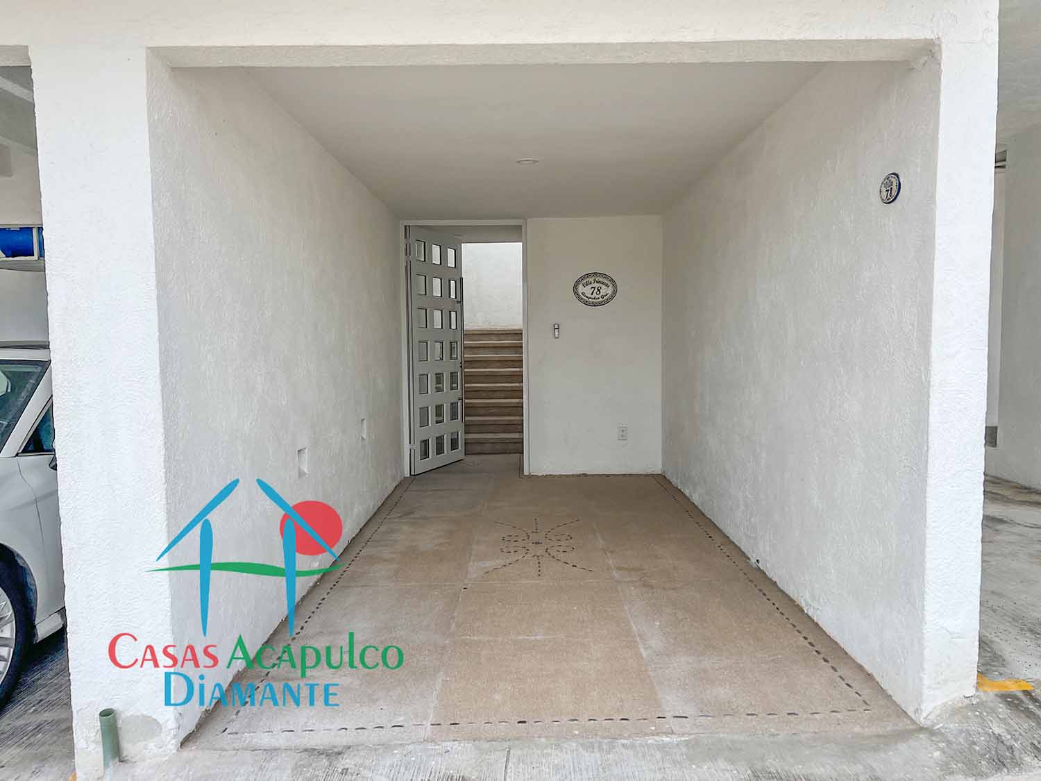 Brisas Diamante villa 78 - Estacionamiento 2