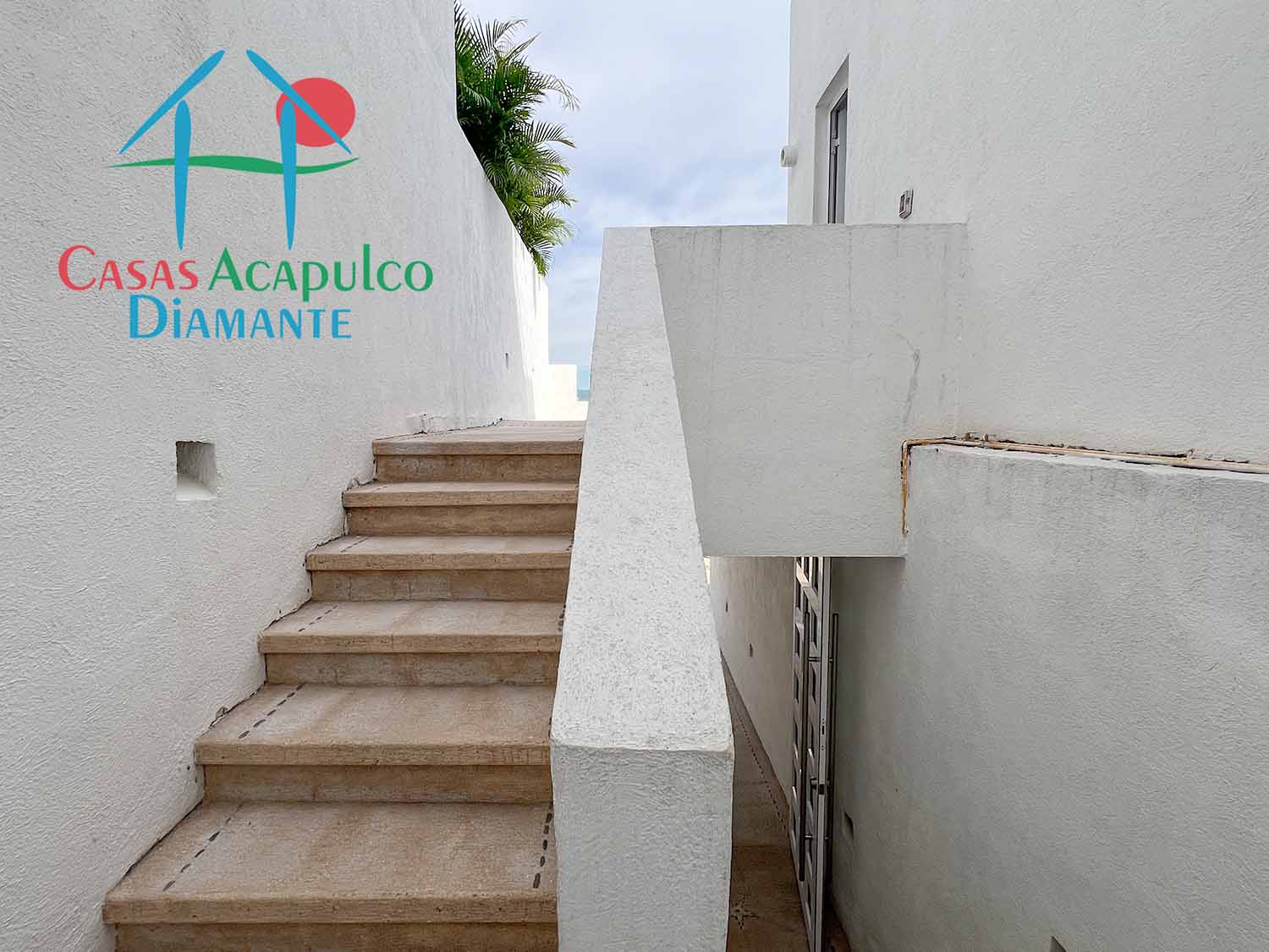 Brisas Diamante villa 78 - Estacionamiento 5