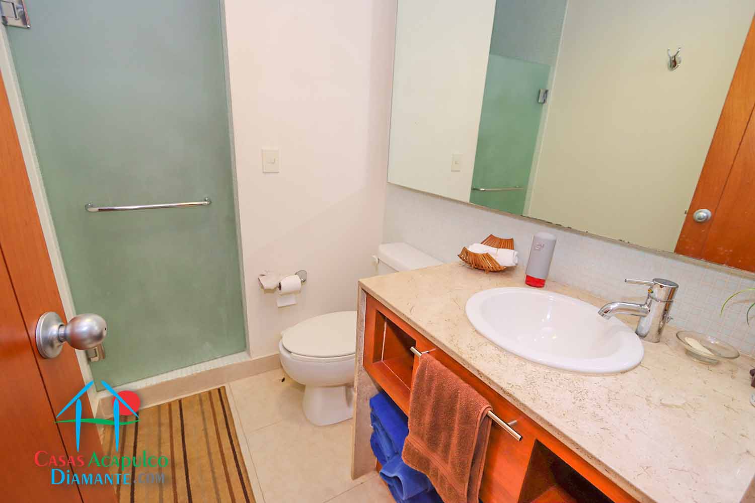 Mayan Lakes 3 302 - Baño completo 1