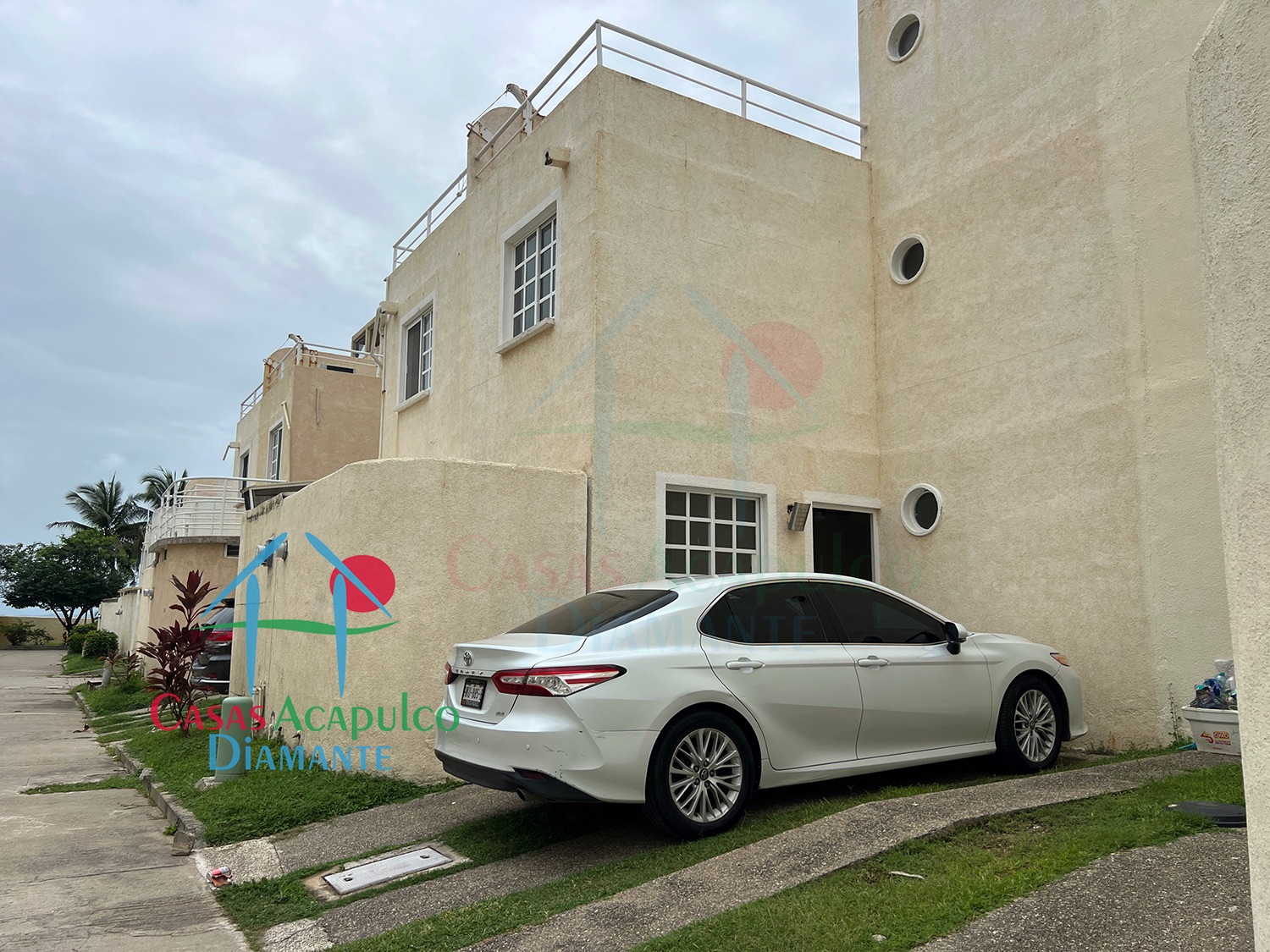Puente del Mar Wonder I Casa 18 - Estacionamiento 1