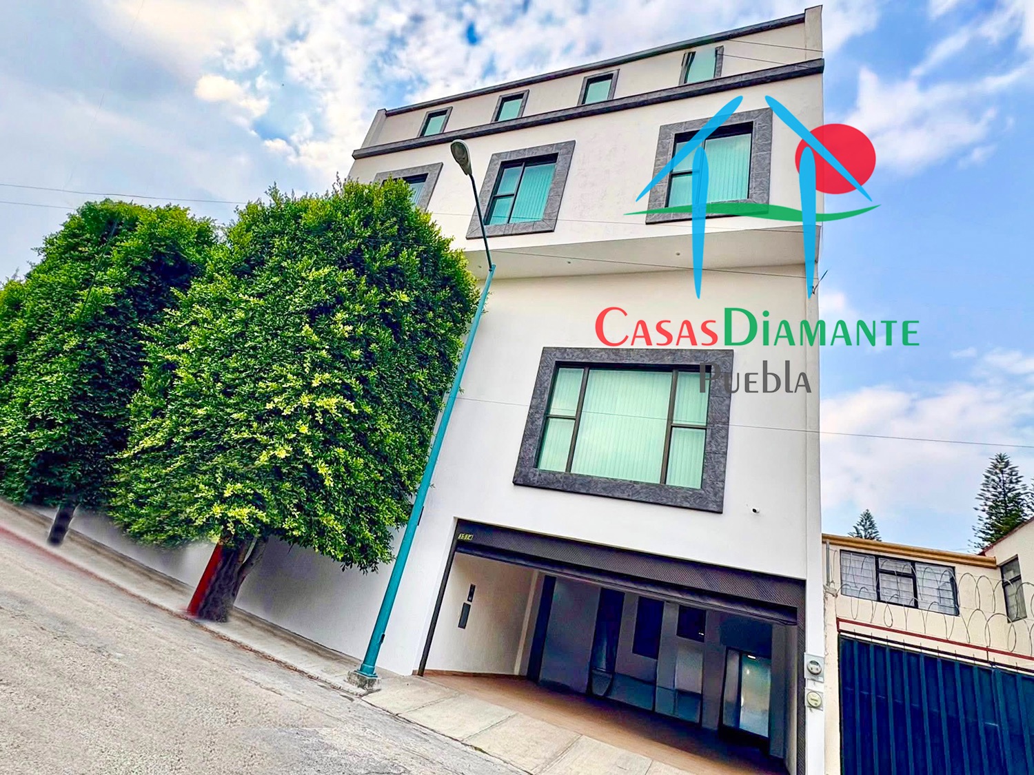Las Ánimas Casa y Corporativo 360 - Fachada casa 1