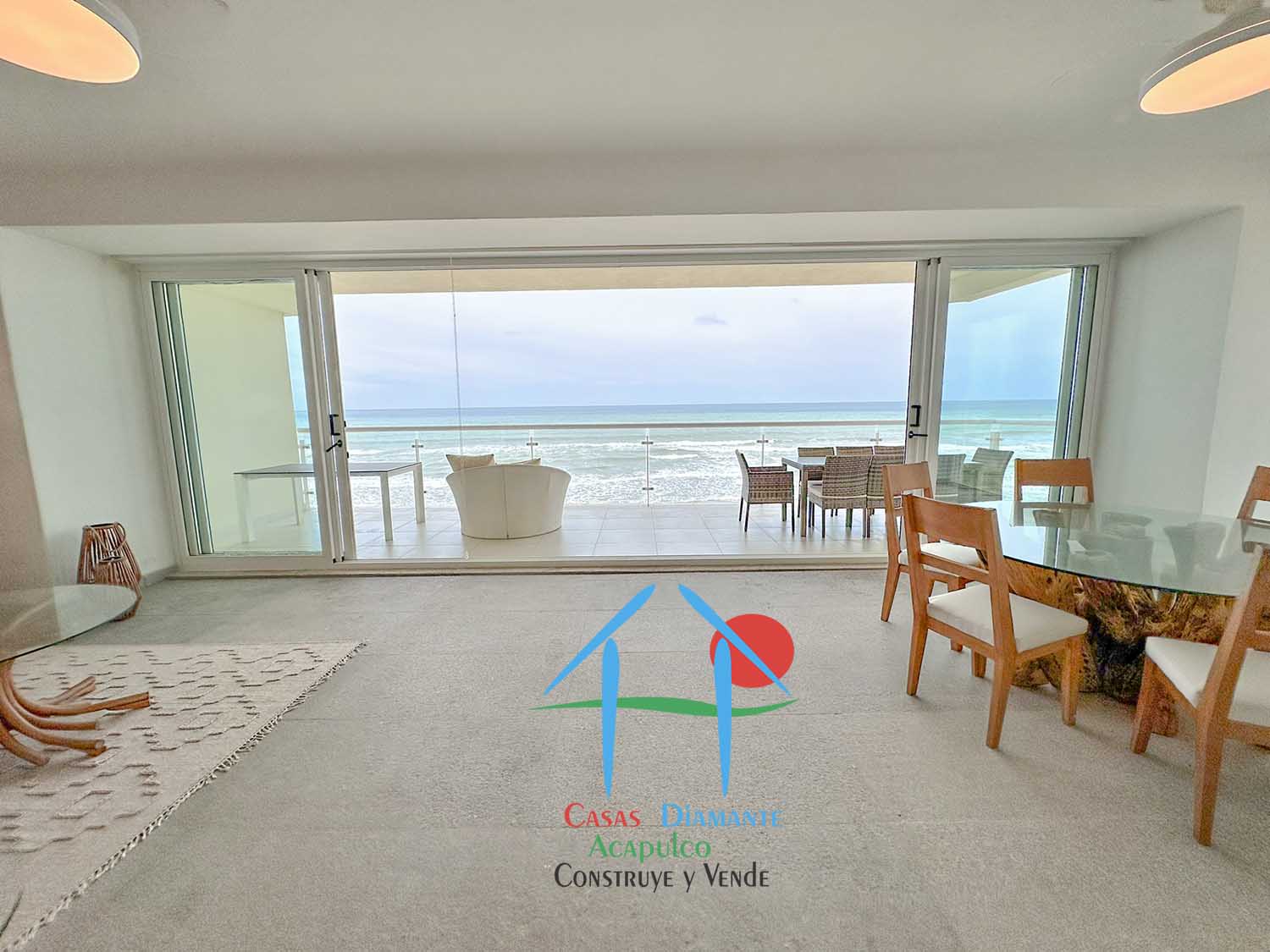 Ocean Front 401