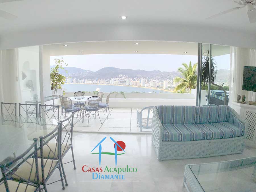 Brisas Diamante T5 168 - Estancia 1