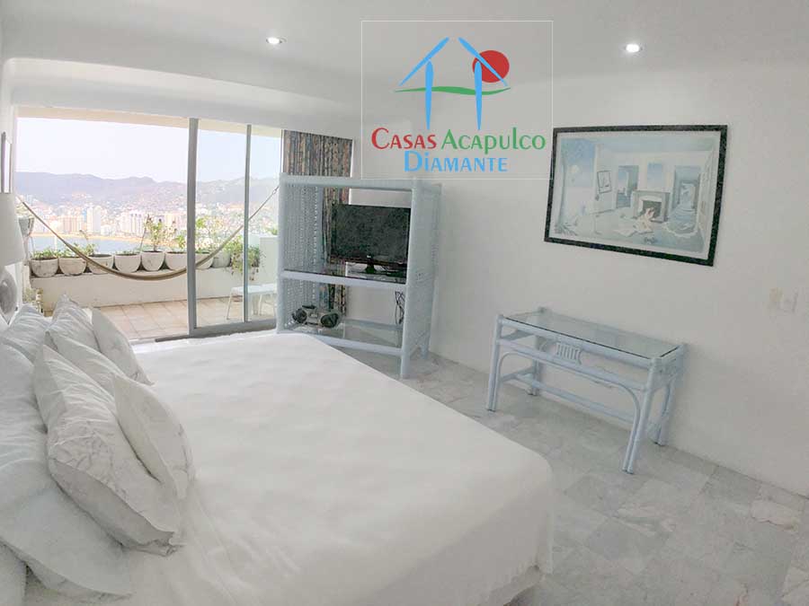 Brisas Diamante T5 168 - Recámara principal 2
