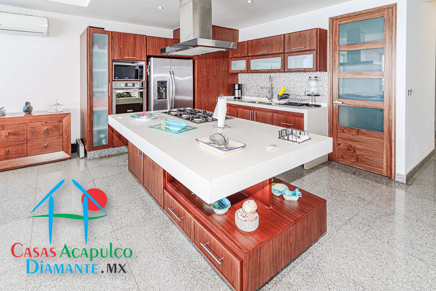 Ocean Front 901 - Cocina 4