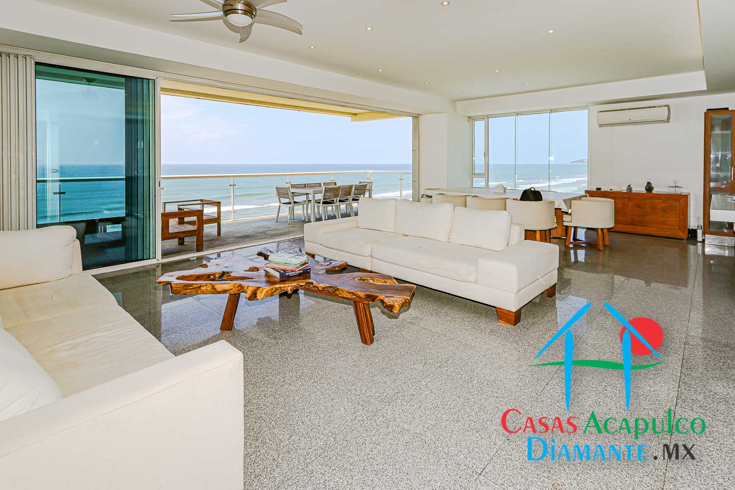 Ocean Front 901 - Estancia 1